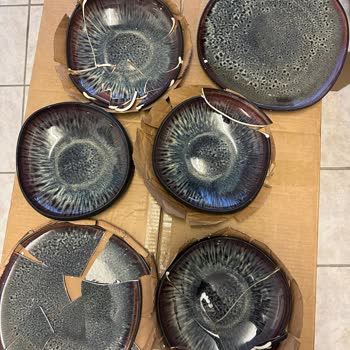 Karaca Customer Service Fails to Replace Broken Dinner Set
