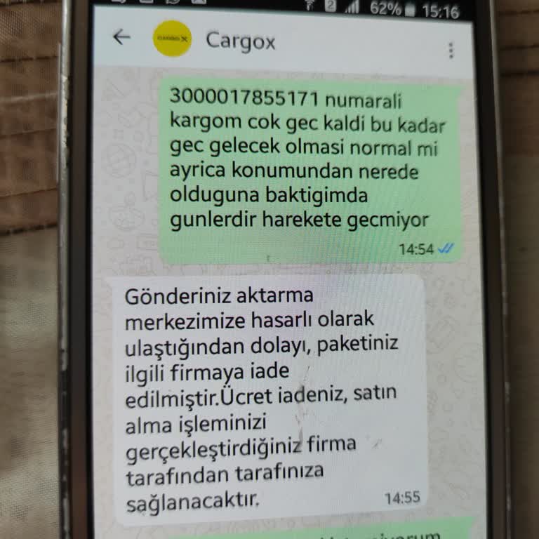 Kargo Gecikmesi Ve Hasarlı Ürün İadesi Hakkında Şikayet