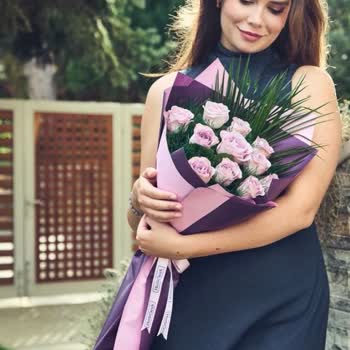 Teslimat Gecikmesi Ve Görselden Farklı Çiçek İçin Tam İade Talebi