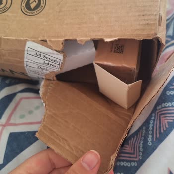 Hasarlı Kutu Ve Eksik Parfüm Teslimatı