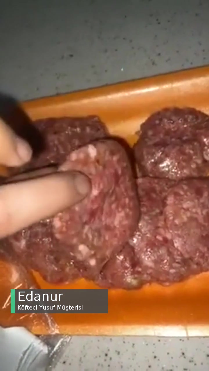 Köfteci Yusuf Kokulu Ve Siyah Köfte videonun kapak resmi