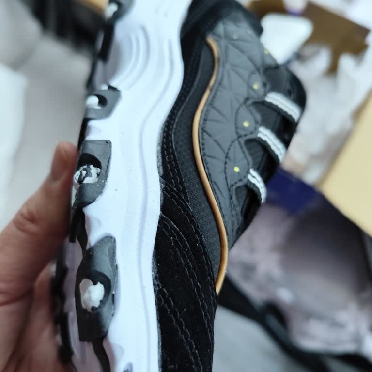 Defolu Ayakkabı İadesi Sistem Hatası Nedeniyle Tamamlanamıyor