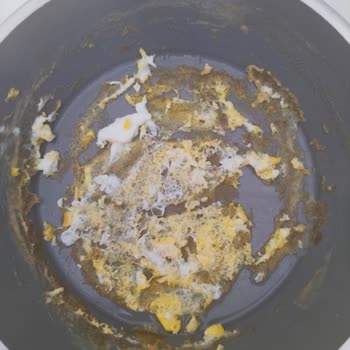 Karaca Tencere Setinde Yapışma Sorunu Ve Hepsiburada Müşteri Hizmetlerinden Yardım Alamama