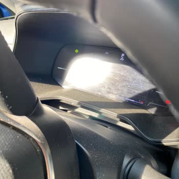 Üç Saat Bekletilen Araçta Kalitesiz Temizlik Ve Özürsüz Yaklaşım