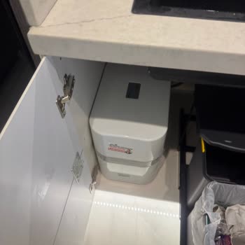 Montaj Sırasında Tesisat Bozuldu, Su Kaçağı Oluştu Ve Müşteri Hizmetleri Yardımsız Bıraktı