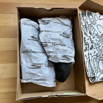 Skechers Ayakkabısının Dikişleri Açıldı, Boyner Açılmadan Red Kararı Verdi