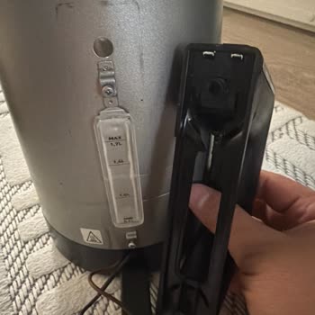 Fakir Temper Çay Makinesi Kulpu Aniden Kırıldı, Garanti Kapsamında Değişim İstiyorum