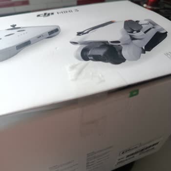 Açılmış Kutu Ve Açılmış Drone Aldım Şeffaf Açıklama Talep Ediyorum