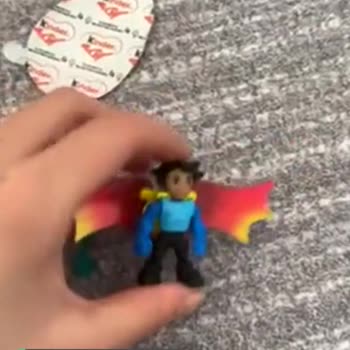 Kinder Sürpriz Yumurtadan Hep Aynı Oyuncak Çıkıyor!
