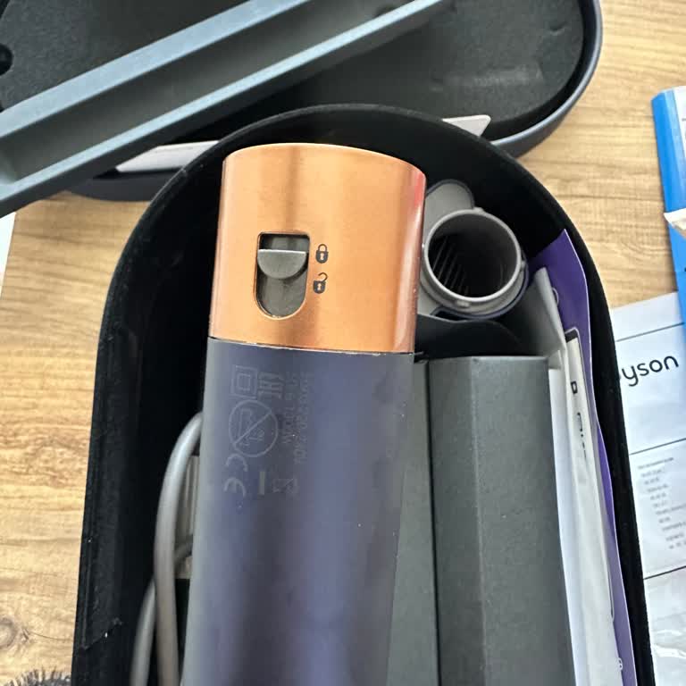 Dyson Airwrap Complete Çiziklerle Geri Döndü, Sıfır Ürün Değişimi İstiyorum