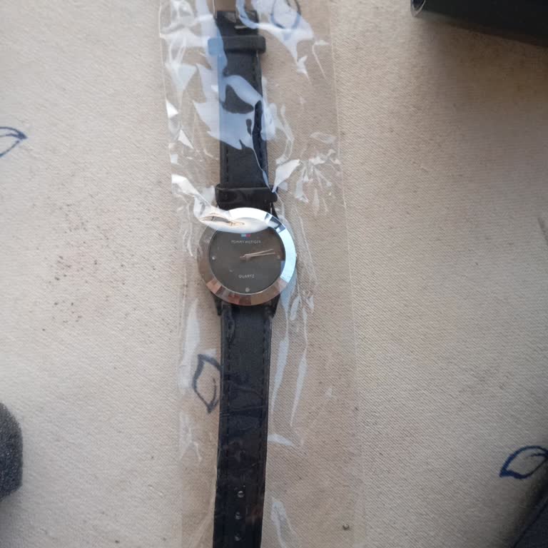 Yanlış Saat Gönderildi, Şirketle İletişim Kurulamıyor, İade Talebi