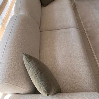 İstikbal Fethiye Mağazasında Koltukta Hızlı Renk Değişimi Ve Garanti Talebi