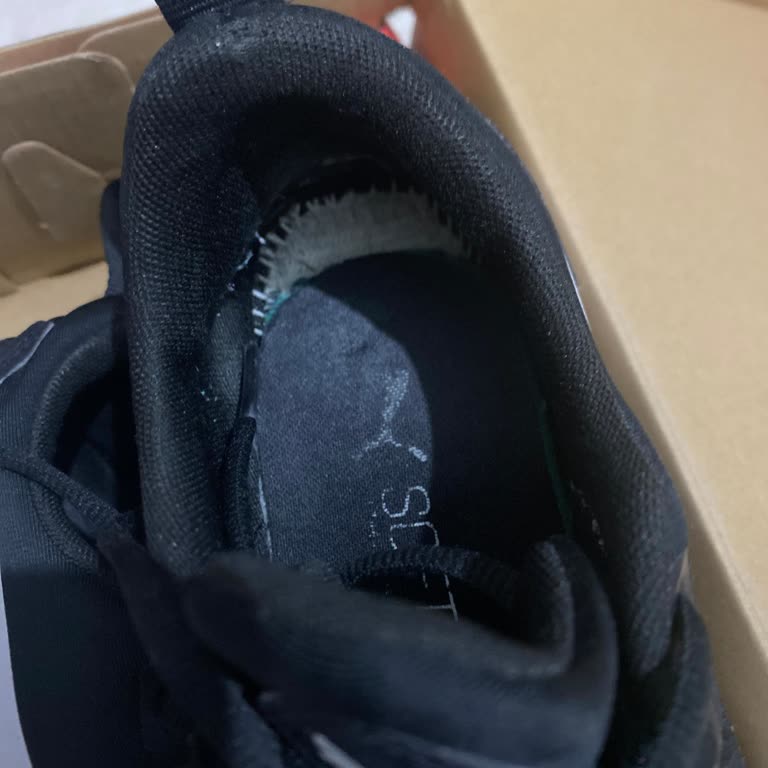 FLO Mağazası Puma Ayakkabısını Kullanıcı Hatası Olarak Değerlendirip Çözüm Sunmadı