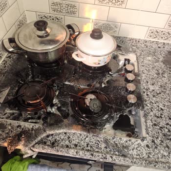 Cam Patlaması Ve Güvenlik Riski Nedeniyle Ücretsiz Değişim Talebi