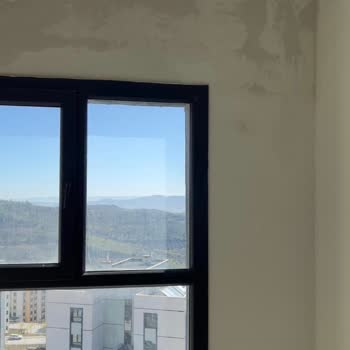 Deprem Konutlarında Su Sızıntısı Ve Yapısal Bozukluklar