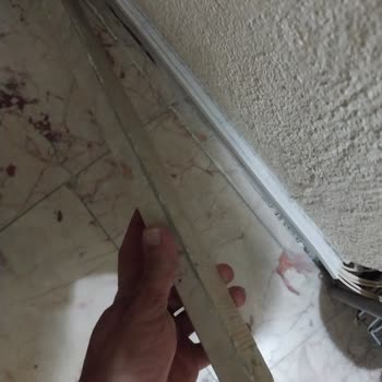 Türk Telekom’un Mermer Hasarı Ve Çöp Bırakması