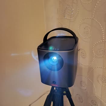 Anker Nebula Mars 3 Air Projeksiyon Cihazında Sürekli Odaklama Sorunu Ve Değişim Talebi