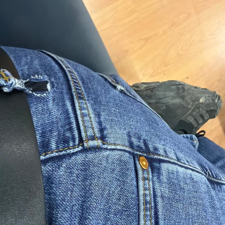 LTB Depozito Mağazasından Aldığım Kot Pantolon 8 Ayda Parçalandı Ve Çözüm Sunulmadı