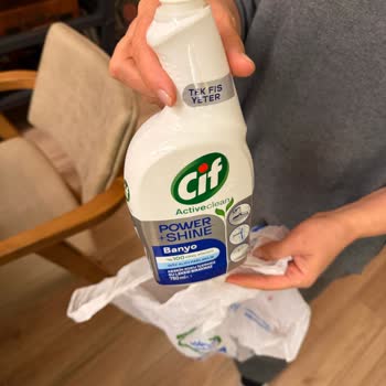 Patlayan Cif Kireç Sökücü Nedeniyle Deterjan Kokulu Sipariş Ve İade Talebi