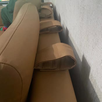 Eksik Yastık Ve Gecikmeli Teslimat Nedeniyle Koltuk Takımı Şikayeti