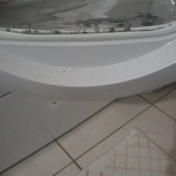 Kurutma Makinesi Kapağında Toz Birikmesi Sorunu Ve Garanti Kapsamında Değişim Talebi