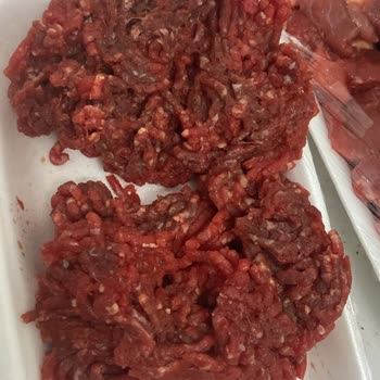 Carrefour'dan Bozulmuş Et Teslimatı Sağlık Endişesi Ve İade Talebi