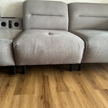 Duisburg Model Koltuk Takımında Tekrarlayan İz Sorunu Ve Kaba Servis Yaklaşımı