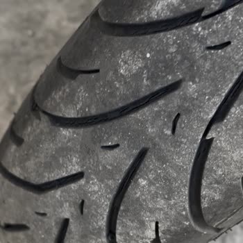 Anlas Anadolu Lastikte Aşınma Ve Çatlama!