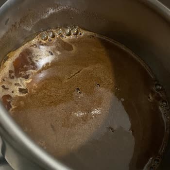 Rize BİM'de Abdullah Efendi Kahvesi Kötü Koku ve Bozuk Görünüm