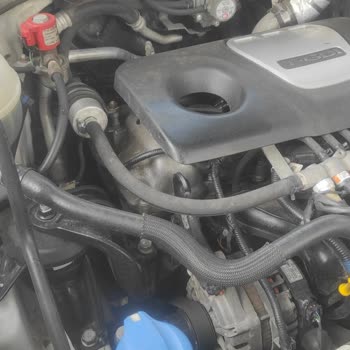 Hyundai İzmir Yükseliş Servisinde Yağ Dökülmesi Ve Çözüm Sunulmaması