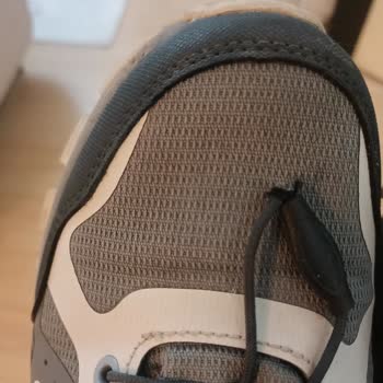 Ayakkabıda Deformasyon Ve Üretim Kusuru Reddedilen Değişim Talebi