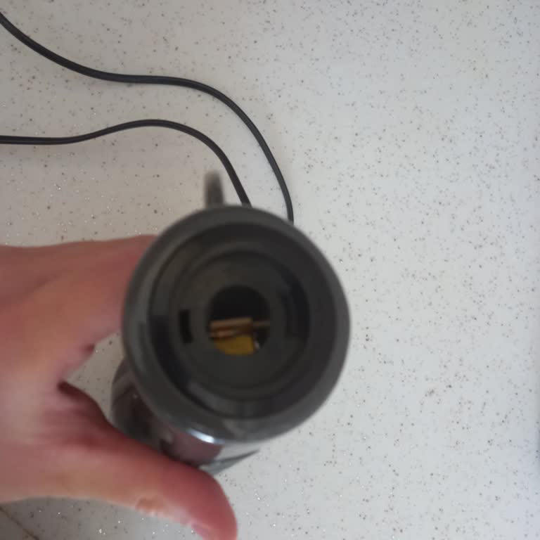 Kırık Gelen Karaca Mutfak Robotu İçin Ücret İadesi Talebi