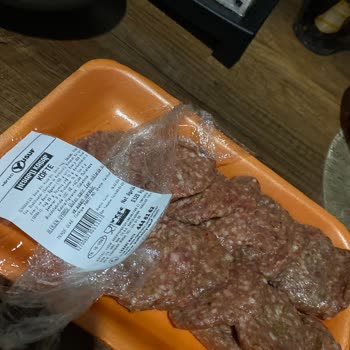 Bozuk Köfte Ve İade Talebi, Müşteri Hizmetinde Yardımsızlık