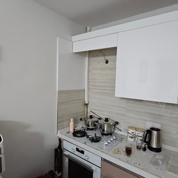 5 Yıllık Garanti Kapsamında 1,5 Yılda Düşen Davlumbaz Ve Ev Zararları