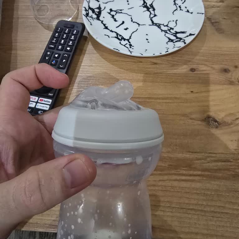 Chicco Biberon Emziği İçeri Kaçıyor, Bebek Süt İçemiyor