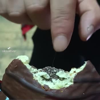 Eti Petitoda Kıl Çıktı!