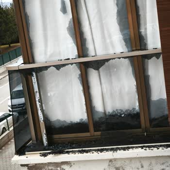 Cam Balkon Hasarı İçin Geciken Ve Yetersiz Sigorta Ödemesi