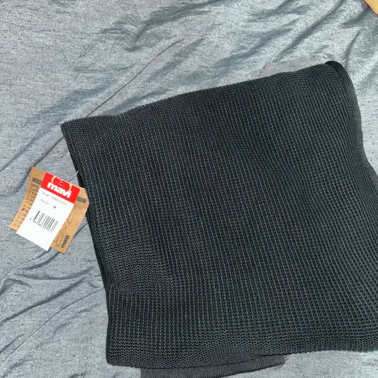 Mavi Outlet Mağazasında Yanlış Beden Kazak İçin Değişim Reddedildi