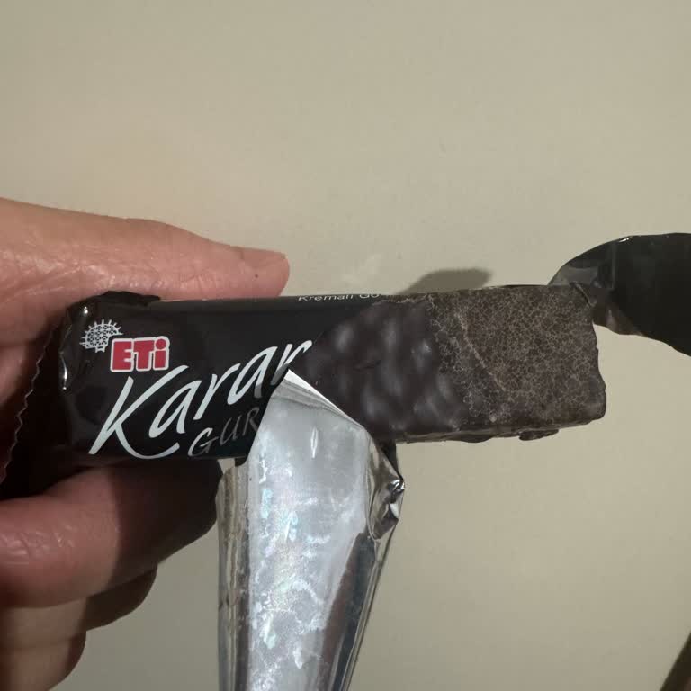 Eti Karam Gurme Çikolatasında Beyaz Lekeler Ve İade Talebi