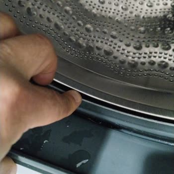 Bosch Çamaşır Makinesi Çamaşırları Zedeledi, Değişim İsteği Reddedildi!