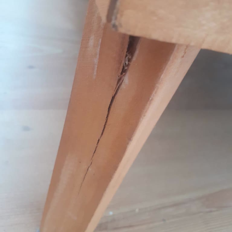 Anka Mobilya Ayıplı Koltuk Takımı Teslim Edildi, Satıcı Yanıtsız Kaldı