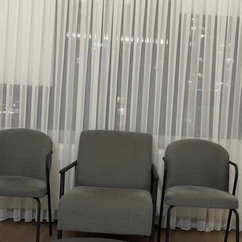 Keten Kumaşlı Berta Koltuk Takımında Erken Deformasyon Ve Ücretsiz Tam Değişim Talebi