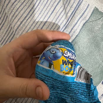 Küflenmiş Şirinler Sürpriz Yumurtası İçin Sağlık Riski Ve İade Talebi