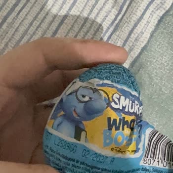 Küflenmiş Şirinler Sürpriz Yumurtası İçin Sağlık Riski Ve İade Talebi