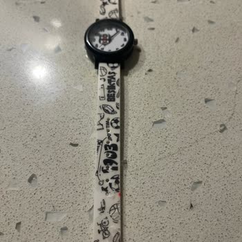 BJK Logolu Çocuk Saatinin Kayış Baskısının Çabuk Soyulması Ve Değişim İsteği