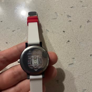 BJK Logolu Çocuk Saatinin Kayış Baskısının Çabuk Soyulması Ve Değişim İsteği