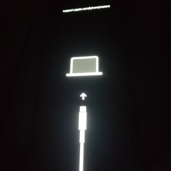 Mükemmel Denilen Telefonun Batarya Ve Dokunmatik Arızası İş Kaybına Yol Açtı