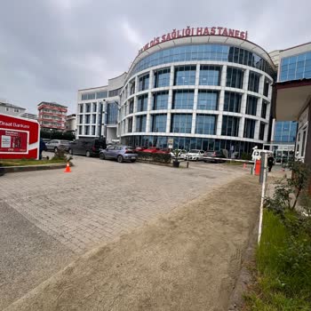 Aydınlatılmış Onam Alınmadan Diş Çekimi Ve Hasta Hakları İhlali