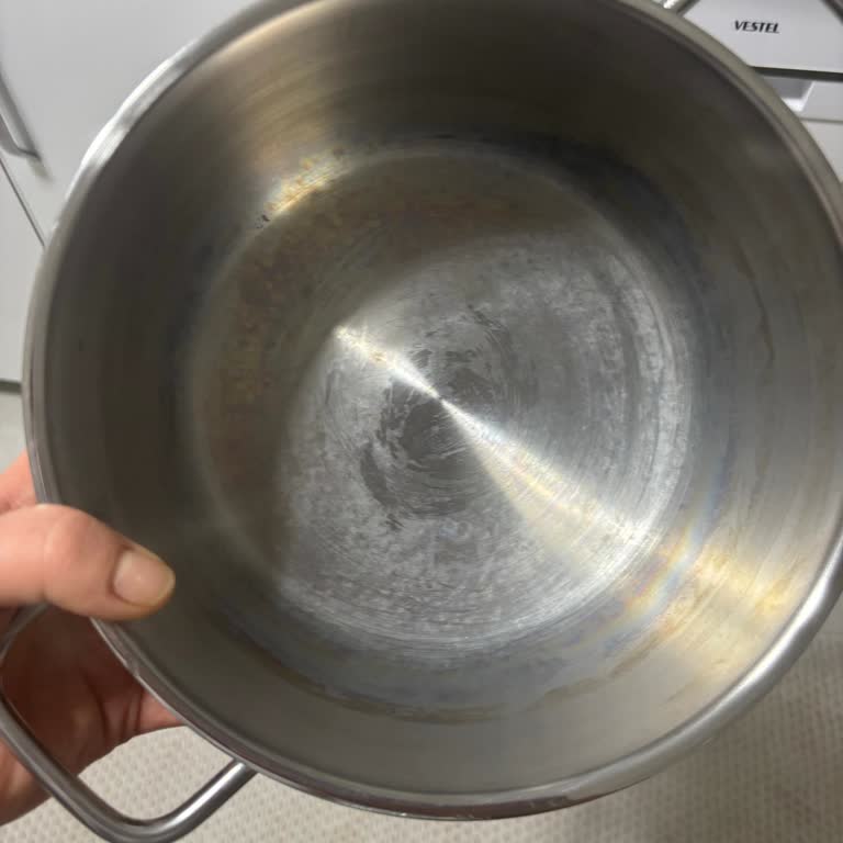 Kusurlu Tencere Takımı Ve İade Redi