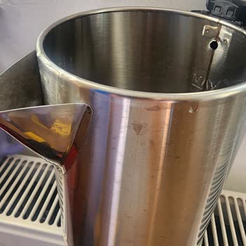 Kiwi Su Isıtıcısında Kısa Sürede Paslanma Sorunu